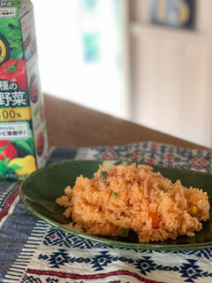 炊飯器で簡単☆野菜ジュースであさりピラフ-レシピのメイン写真