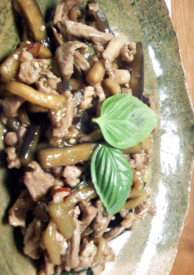 豚肉となすのバジル炒め　タイ風-レシピのメイン写真