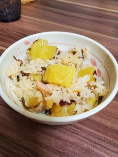 さつまいもご飯『ベーコン&塩昆布入り』-レシピのメイン写真