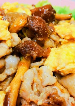 豚肉となめこと卵の味噌マヨ炒め♡-レシピのメイン写真