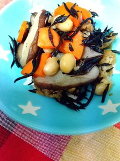 簡単!栄養満点のひじき煮-レシピのメイン写真