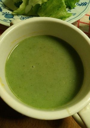 ジャガイモとほうれん草のスープ-レシピのメイン写真