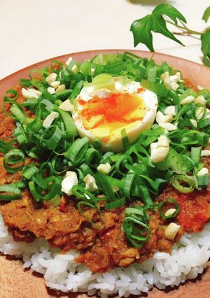 サバ缶とプチトマトのドライカレー-レシピのメイン写真