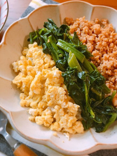 簡単♡鶏そぼろで三色丼♡-レシピのメイン写真