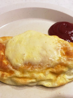 卵白で作る超ふんわりチーズオムレツ-レシピのメイン写真