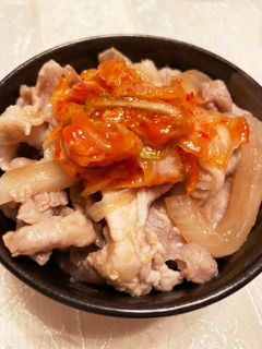 キムチ豚生姜焼き丼-レシピのメイン写真
