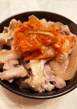 キムチ豚生姜焼き丼-レシピのメイン写真