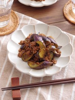 なすと豚ひき肉の甘辛炒め-レシピのメイン写真