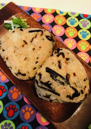 甘々こんぶとツナマヨのドッキングおむすび-レシピのメイン写真