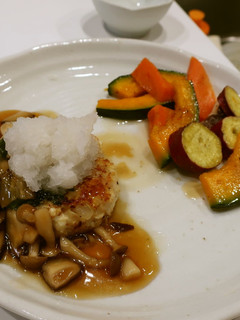 鶏と豆腐の和風ハンバーグ マリネ野菜添え-レシピのメイン写真
