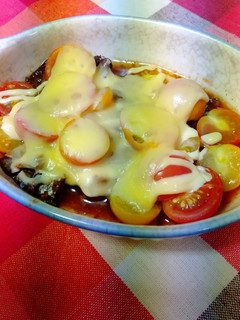 いわし缶とトマトのチーズ焼き-レシピのメイン写真