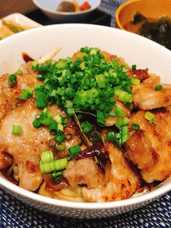 柔らか豚ヒレ肉のスタミナ豚丼♡-レシピのメイン写真