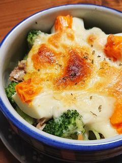 サバ缶とアボカドグラタン-レシピのメイン写真