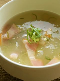 おろし冬瓜とベーコンのスープ-レシピのメイン写真