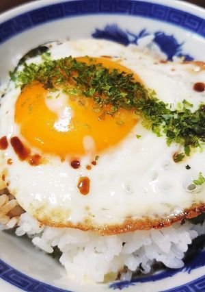 ✩超簡単！目玉焼きのせ3段のっけ丼✩-レシピのメイン写真