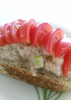 セロリとツナの味噌ヨーグルトブルスケッタ-レシピのメイン写真