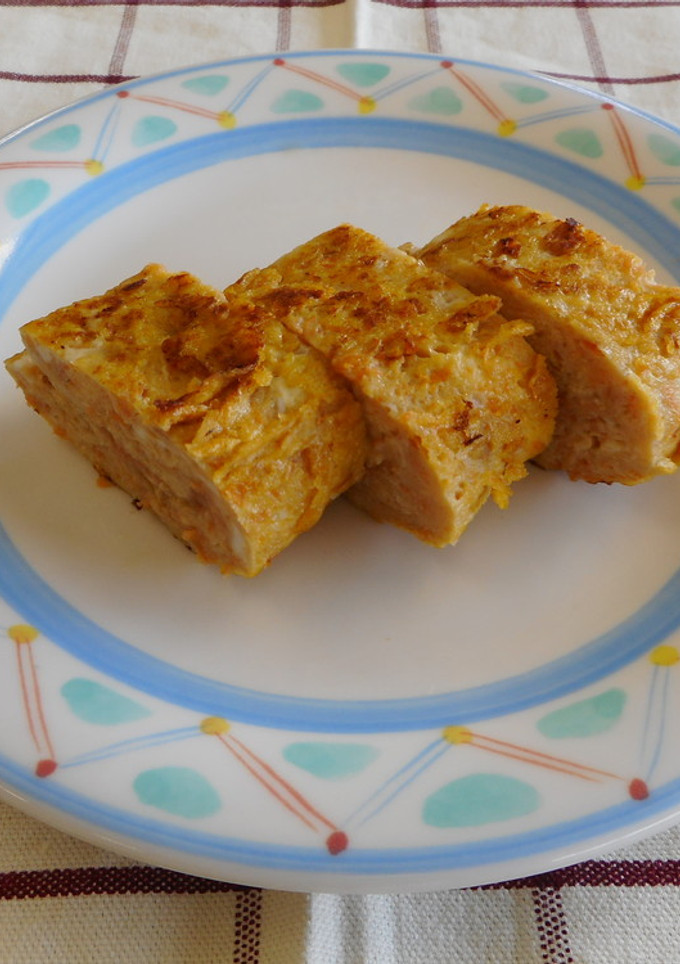すりおろし人参入り厚焼き卵-レシピのメイン写真