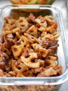 作り置き、牛肉とれんこんの炒め煮。-レシピのメイン写真