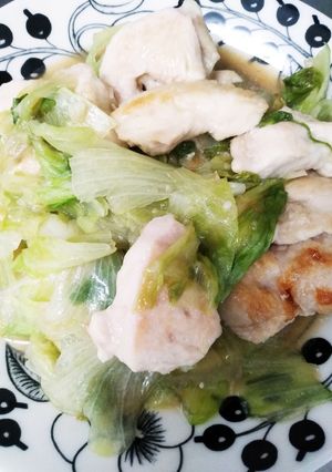 簡単に♪鶏むね肉とレタスのヘルシー炒め-レシピのメイン写真