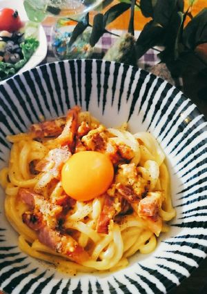 昆布茶が決めて！絶品うどんカルボナーラ-レシピのメイン写真