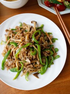 エリンギで手軽に!青椒肉絲-レシピのメイン写真