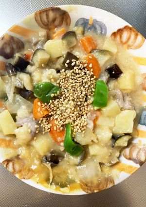 レンジ味噌ミルクスープ豚こまのせドーム蒸-レシピのメイン写真