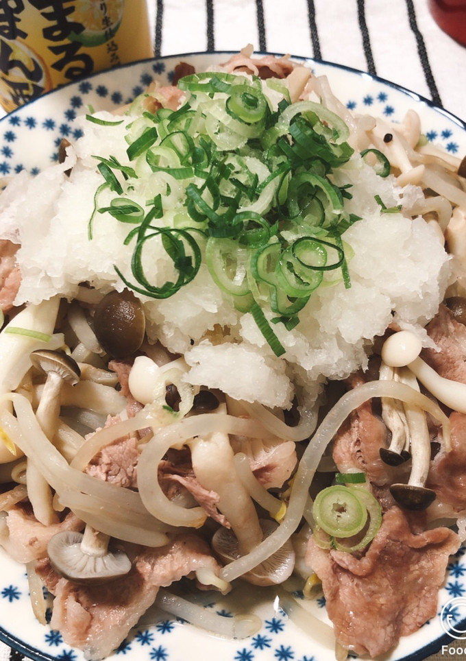 もやしとしめじと豚肉の酒蒸し-レシピのメイン写真