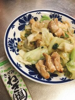 鶏モモ肉とキャベツの塩だれ炒め-レシピのメイン写真