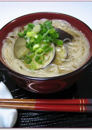 ☆ナスとそうめんのお味噌汁♪-レシピのメイン写真