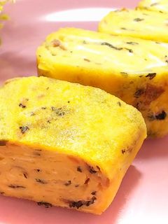 梅干し入り卵焼き-レシピのメイン写真