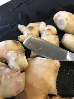 しょうがの皮むき〜隅々までキレイに〜-レシピのメイン写真