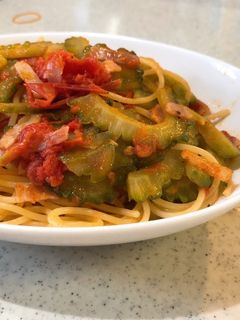 ゴーヤのトマトパスタ-レシピのメイン写真