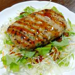 รูปของ 野菜もしっかり!餃子ハンバーグ