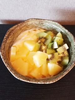 キウイ パイナップル ヨーグルト 蜂蜜-レシピのメイン写真