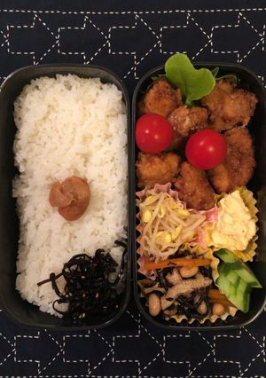 初投稿☆お父さん弁当〜唐揚げ弁当-レシピのメイン写真