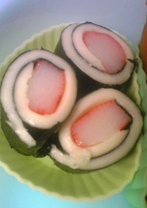 お弁当の隙間に☆カニカマの海苔チー巻き♫-レシピのメイン写真