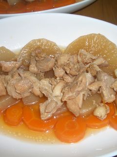 圧力鍋で簡単☆根菜と鳥の煮物-レシピのメイン写真