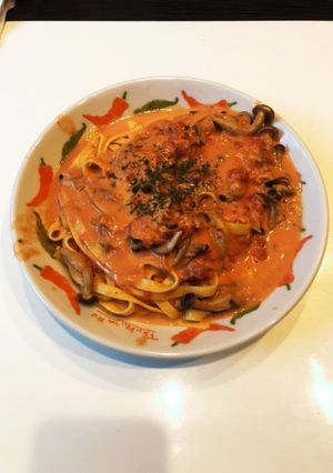 ツナとキノコのトマトクリームパスタ-レシピのメイン写真