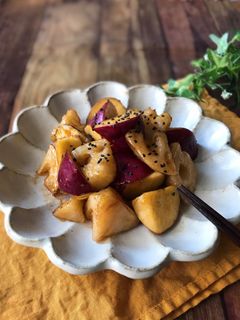 『秋満載』さつまいもとれんこんの甘辛炒め-レシピのメイン写真