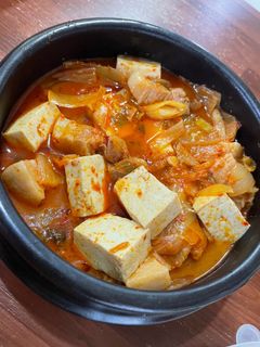 韓国男児が大好きなキムチチゲ-レシピのメイン写真