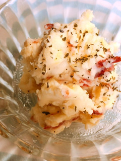 余ったサワークリームでポテトサラダ-レシピのメイン写真