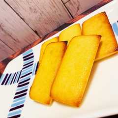 รูปของ チーズ好きのための濃厚チーズフィナンシェ