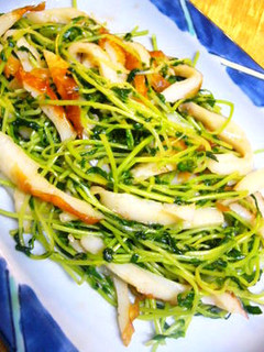 簡単♪豆苗とちくわのオイスターソース炒め-レシピのメイン写真