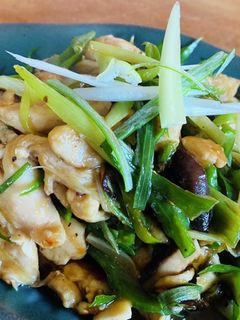 鶏胸肉・ししとう・椎茸の炒め物-レシピのメイン写真