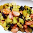 茄子と魚肉ソーセージのピリ辛味噌炒め♪
