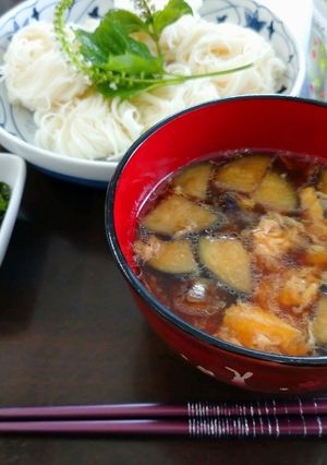 ささっと簡単!なす玉(卵)素麺つゆ-レシピのメイン写真