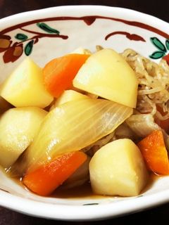 初心者の娘に伝授する肉じゃが(肉なし)-レシピのメイン写真