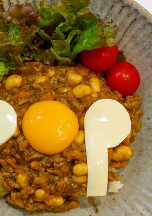 【豆踊る】POPキーマカレー【フェス飯】-レシピのメイン写真