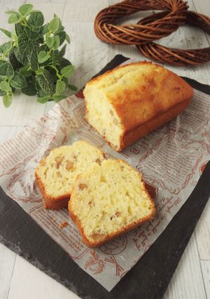 ローズマリーとナッツのパウンドケーキ-レシピのメイン写真
