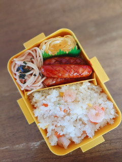 エビピラフ(冷凍食品様々)弁当(^o^)-レシピのメイン写真